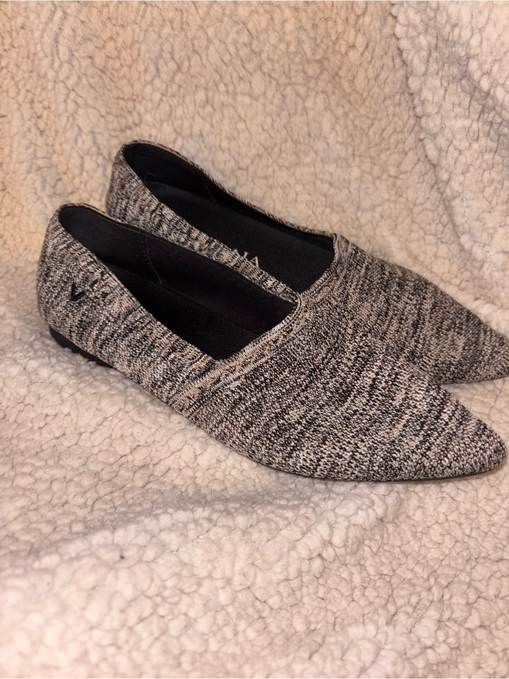 VIVAIA Pointed Toe Knit Flats Black Beige EU 38 US 7 Washable Comfort Shoes